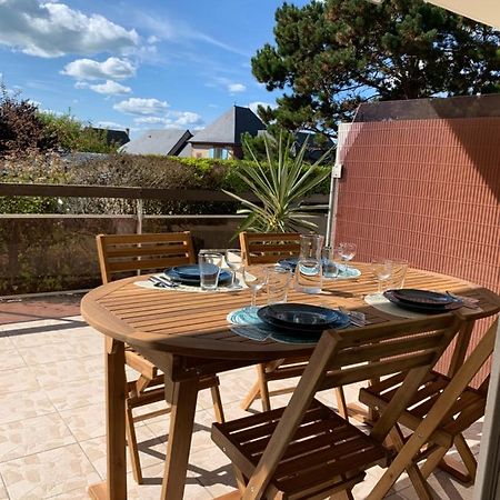 Trouville, Appartement Renove Avec Grande Terrasse Au Calme Exterior foto