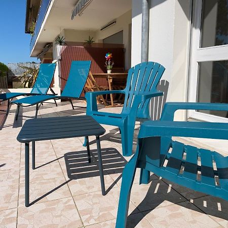 Trouville, Appartement Renove Avec Grande Terrasse Au Calme Exterior foto