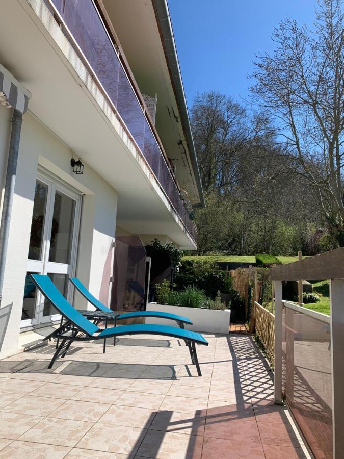 Trouville, Appartement Renove Avec Grande Terrasse Au Calme Exterior foto